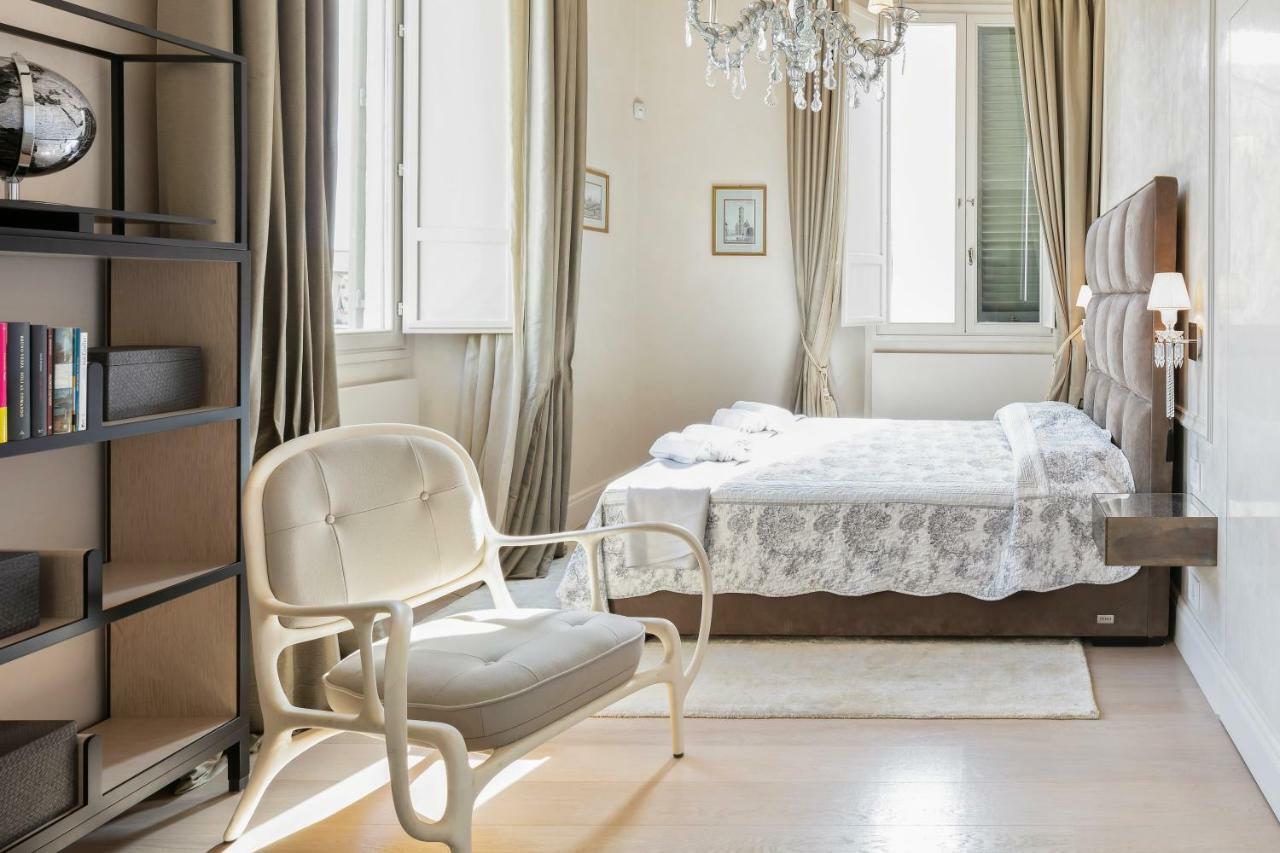 Exclusive Penthouse Il Magnifico - Free Parking Appartement Florence Buitenkant foto