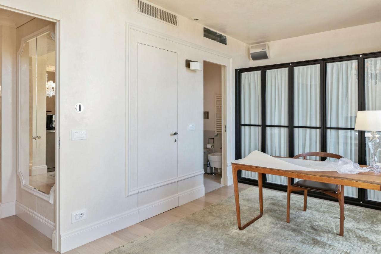 Exclusive Penthouse Il Magnifico - Free Parking Appartement Florence Buitenkant foto